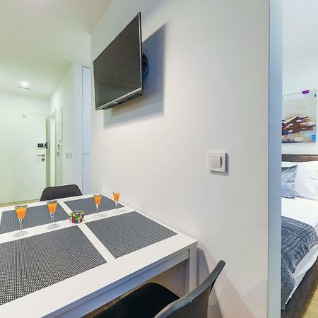 Onesta Apartment สปลิท ภายนอก รูปภาพ